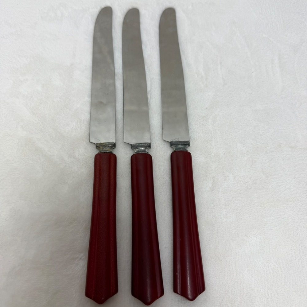 Vintage Bakelite Handle Dinner Knives Red Hammered Stainless Steel Set of 3 MCM‎